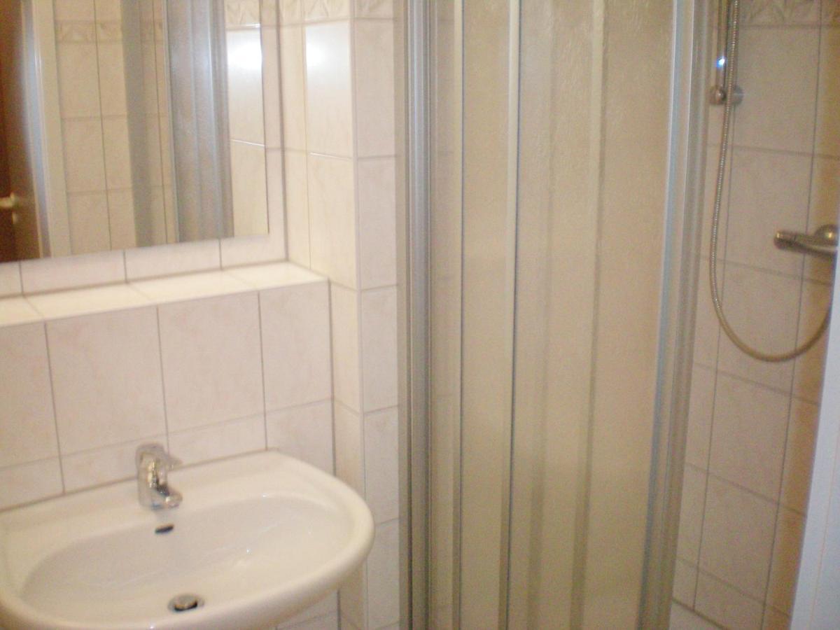 Residenz Am Strand Bernsteinglueck - Wohnung 1-09 ツィングシュト エクステリア 写真